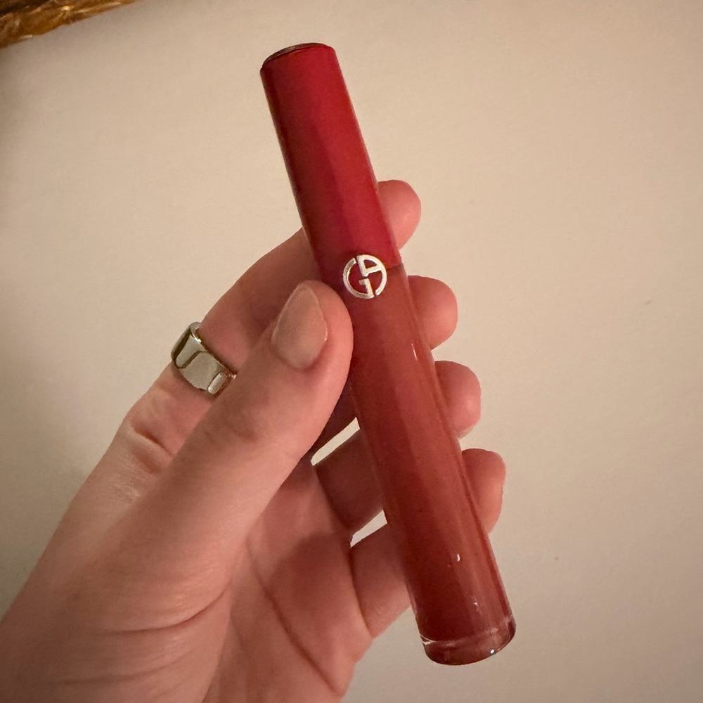 Giorgio Armani Beauty Lip Maestro Red Wood 415 Vibrant Red Lip Gloss - Picture 5 of 8